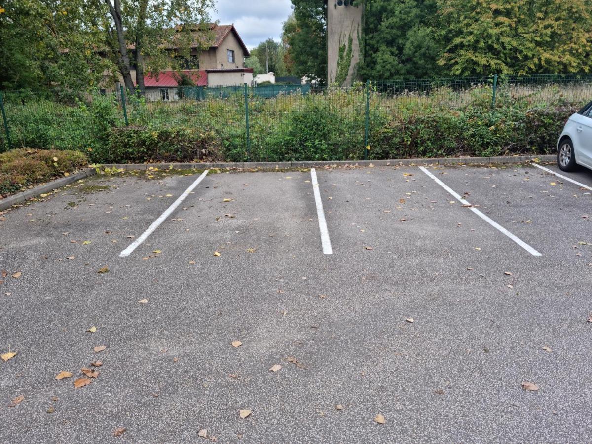 Beaune Appartement Avec Parking Et Wifi Gratuit Экстерьер фото